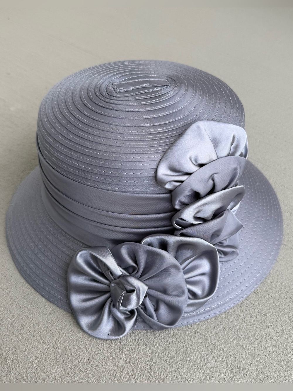 NEW Giovannio New York Silver Gray Fancy Vintage Women’s Derby Hat Church Hat